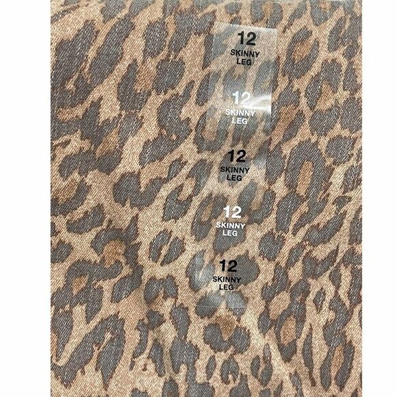 Style & Co Wild Puma Skinny Jeans Curvy Mid Rise Tummy Control Animal Print 12 - Picture 14 of 15